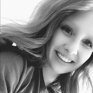 Meet your Posher, Kaitlyn